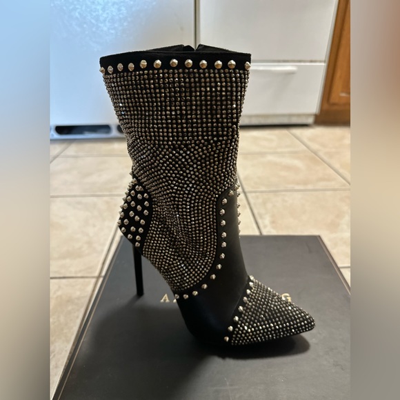 AKIRA Shoes - AZALEA WANG HIT IT FROM THE BACK STILETTO HEEL BOOTIE